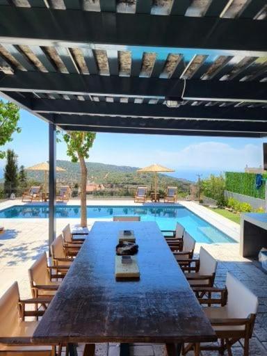 "Stergiou Luxury Apartment 2Nd Floor" Με Κοινη Πισινα Saronida Bagian luar foto