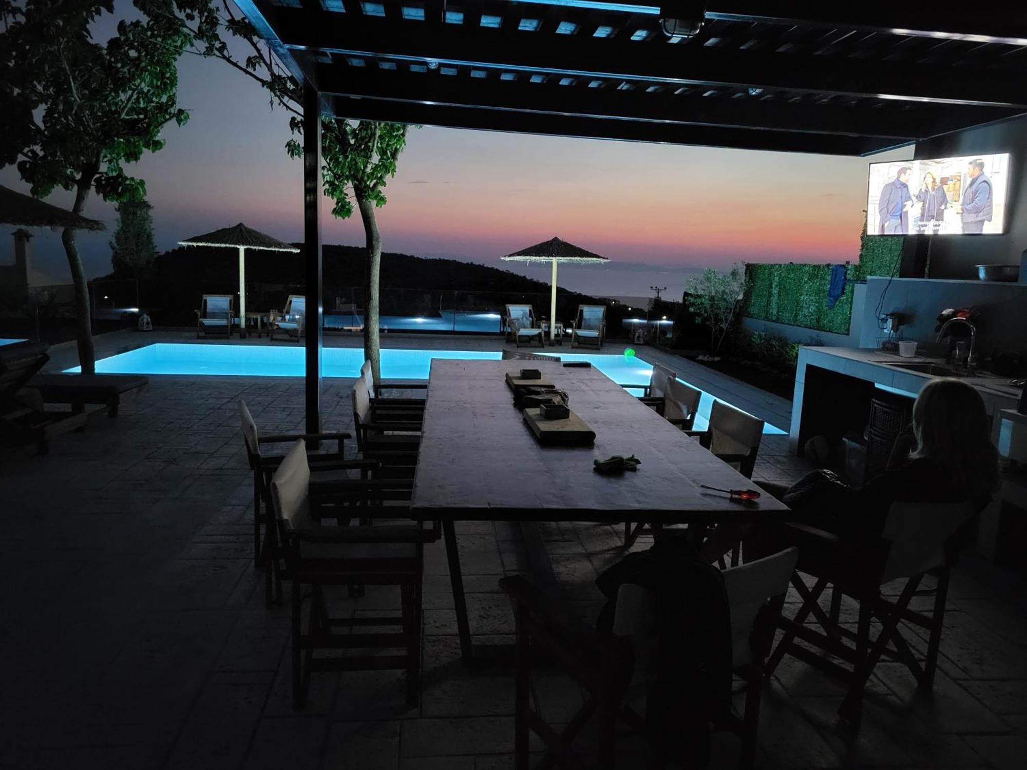 "Stergiou Luxury Apartment 2Nd Floor" Με Κοινη Πισινα Saronida Ruang foto